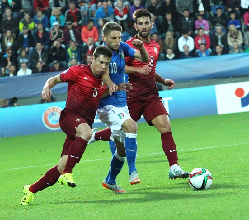 Utkání skupiny B mistrovství Evropy hráčů do 21 let Itálie – Portugalsko.