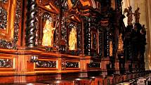 Hrozba zničení barokních chórových lavic červotočem byla zažehnána. Památka z přelomu 18. a 19. století se v bazilice Nanebevzetí Panny Marie a sv. Cyrila a Metoděje na Velehradě opět skví v plné kráse.