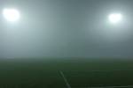 Stadion v Uherském Hradišti zahalila hustá mlha