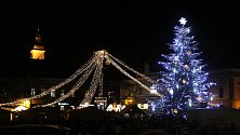 Vánoční strom na Masarykově náměstí v Uherském Hradišti. Ilustrační foto