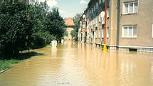 Povodeň v červenci 1997 v Uh. Hradišti: sídliště Tůně.