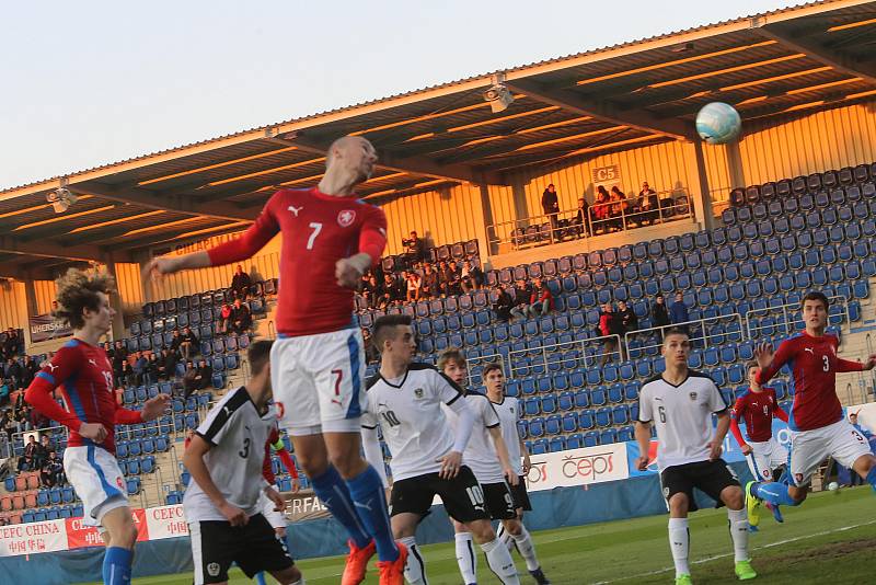 fotbal ČR 19  -  Austria 19