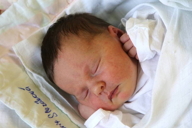 VIKTORIE SLEZÁKOVÁ, 28.5.2019, 3160 g, 49 cm, UHERSKÉ hRADIŠTĚ