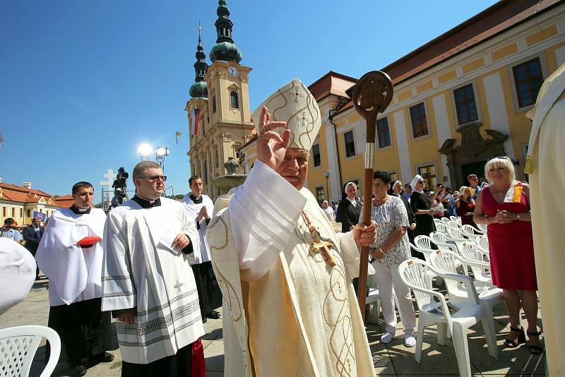 NÁRODNÍ POUŤ VELEHRAD 2018 - Slavnostní poutní Mše