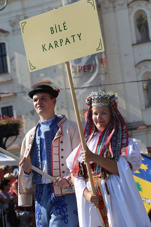 Slavnosti vína 2016 v Uherském Hradišti. Slavnostní průvod.