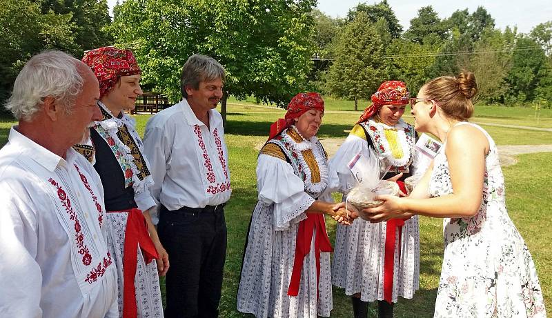 Na Velehradě uspořádali první ročník Skleníkového vinobraní.