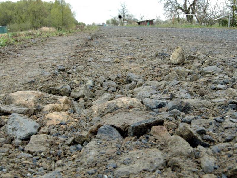 Jestli bude cyklostezka a její okolí opět v původním stavu, zatím není jisté.