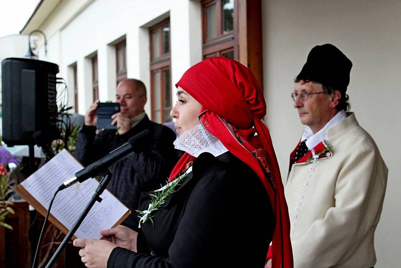 HODY. Dobrou náladu při martinských hodech v Buchlovicích déšť nepokazil.