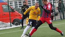 1. FC Slovácko - Senica 1:0 ( Slovácko ve žlutém).