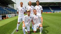 Fotbalisté 1.FC Slovácko absolvovali předsezonní tiskovou konferenci a oficiální fotografování.