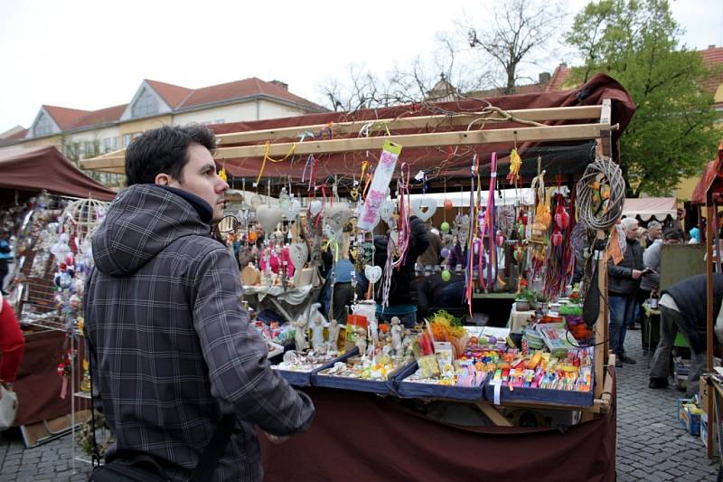 NA TRHU. Velikonoční jarmark v Hradišti, tradiční a hlavně otevřený všem.  