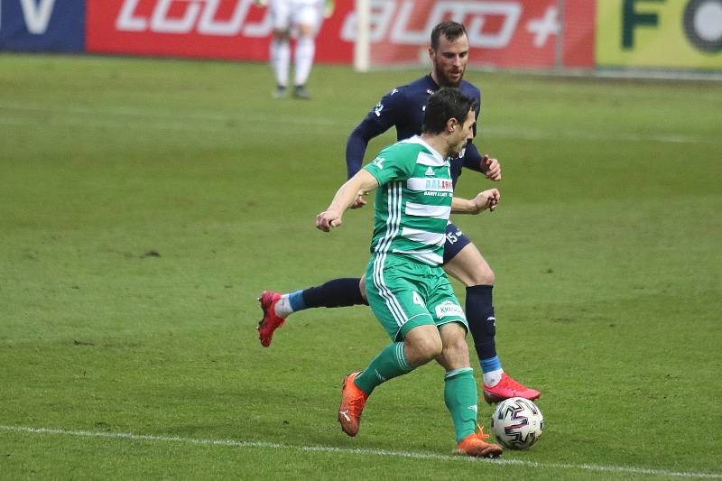 Fotbalisté Slovácka (v modrých dresech) v 16. kole FORTUNA:LIGY zvítězili v Ďolíčku nad pražskými Bohemians 1905 3:1.