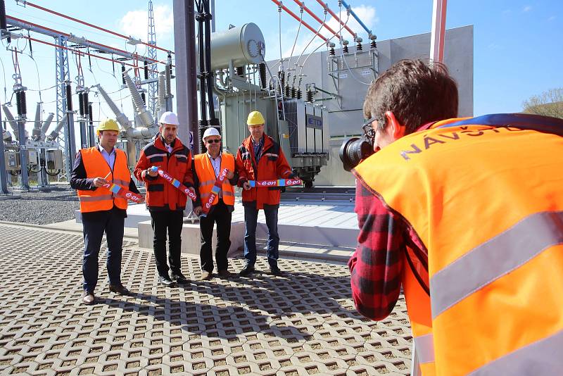 Slavnostní otevření nové elektrická rozvodny v Boršicích u Blatnice.