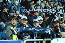 Fotbalisté Slovácka o Velikonocích hostili před vyprodaným stadionem Slavii Praha.