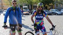 Kolem jednoho tisíce cyklistů se 30. dubna vydalo na výlet po šesti připravených stezkách Slovácka.