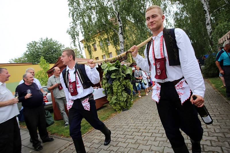 Slavnostní vyhlášení výsledků X. ročníku soutěže TOP Víno Slovácka 2017 v Polešovicích. Jedná se o regionální ocenění nejlepších vín Slovácka