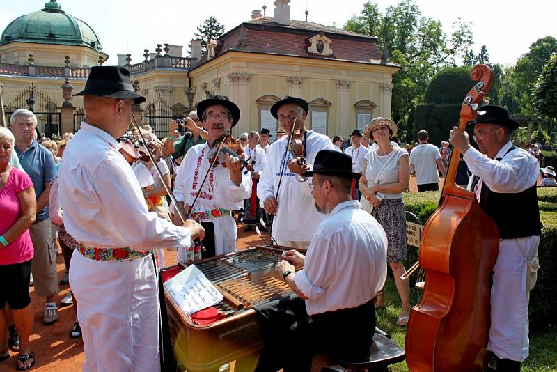 FESTIVAL. Česnekem bude v sobotu provoněn nejen areál buchlovického zámku, ale i městečko Buchlovice.