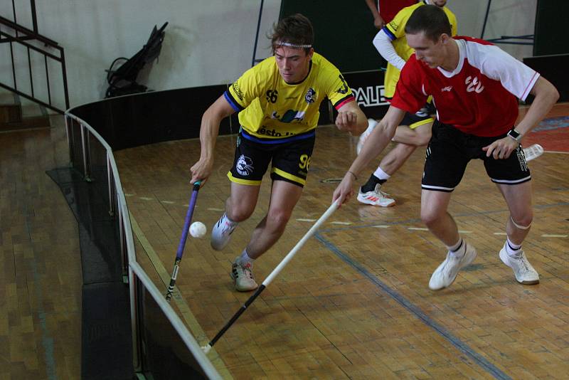 V hlucké sportovní hale se o víkendu uskutečnil již osmnáctý ročník tradičního florbalového turnaje s názvem Slovácký pohár.