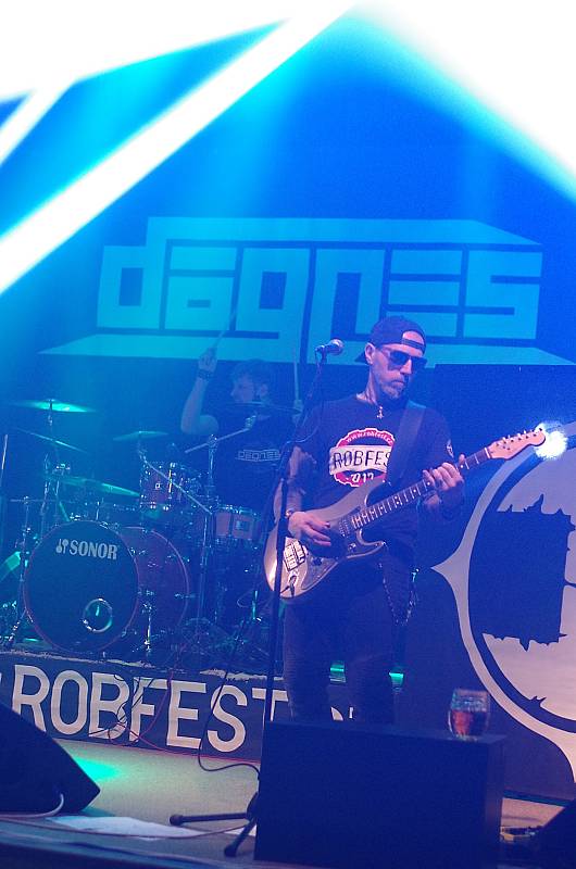 Kapela Dagnes na ROBfestu 2017.