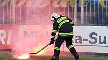 Sobotní derby v Uherském Hradišti opanovalo domácí Slovácko (bílé dresy), které zvítězilo nad Zlínem 3:0.