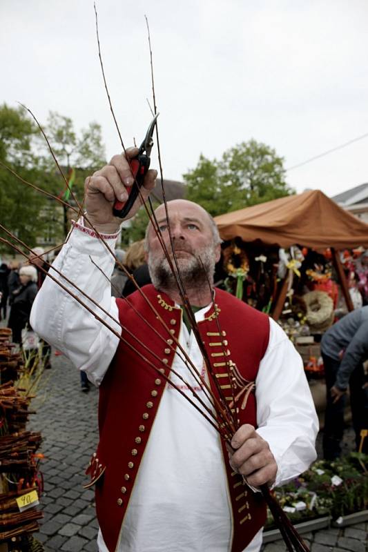 NA TRHU. Velikonoční jarmark v Hradišti, tradiční a hlavně otevřený všem.  