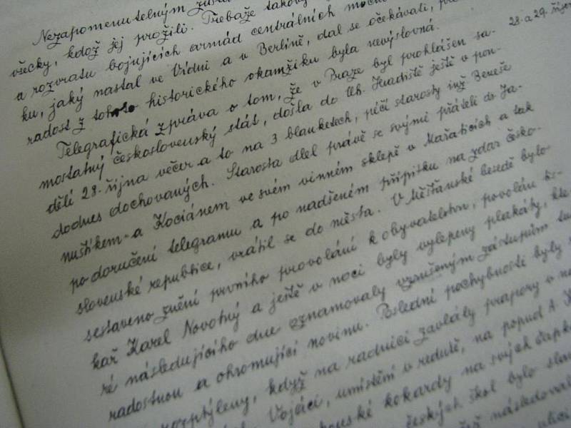 Zápis v kronice popisuje dění v Hradišti z 28. října 1918.