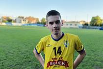 Devatenáctiletý fotbalista Starého Města Petr Sonntag.