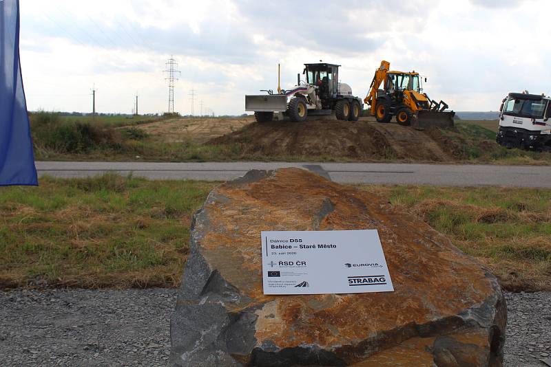 Zahájení stavby úseku dálnice D55 mezi Starým Městem  Babicemi.