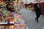 Vánoční jarmark v Uherském Hradišti nabízí jak lidovou tvorbu tak také i gurmánské speciality.