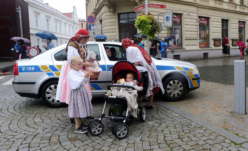 Počasí nepřálo Slováckým slavnostem.