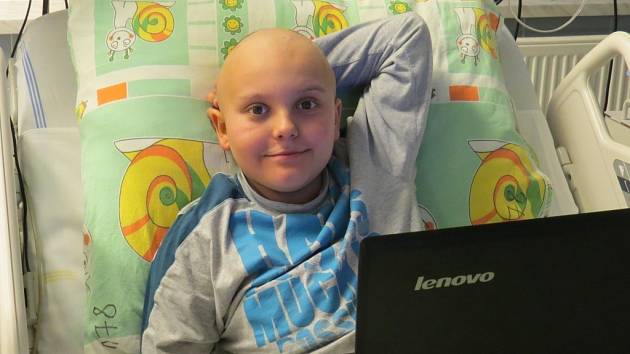 Jedenáctiletý Marek Vícha z Uherského Hradiště bojuje se vzácnou nemocí. 