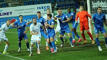 Fotbalisté Slovácka (v bílých dresech) porazili Liberec 1:0 a v lize zůstávají třetí.