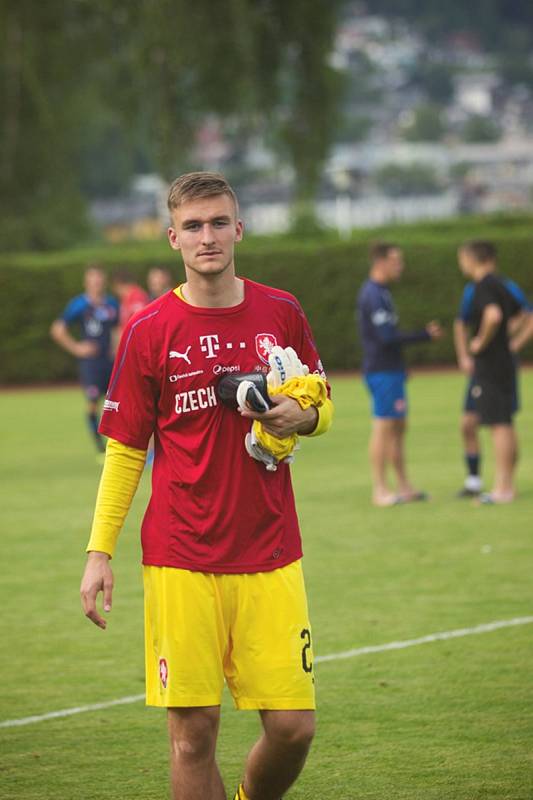 Brankář Slovácka Matouš Trmal se po konci sezony s českou fotbalovou jednadvacítkou zúčastnil soustředění v rakouském Kaprunu.