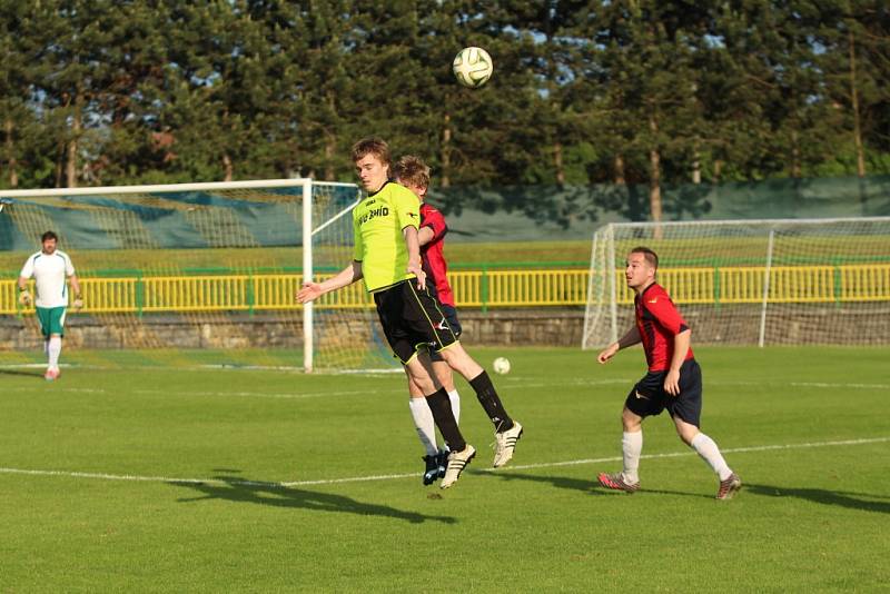 Fotbalisté Újezdce u Luhačovic remizovali dvě kola před koncem sezony v Dolním Němčí. Bod jim stačil k prvenství v I A. třídě.