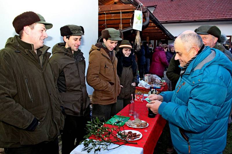 Tupeští si bez Vánočního zpívání v Muzeu keramiky nedovedou advent představit. 