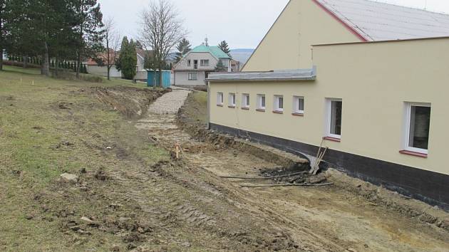 V Korytné už začaly stavební práce. 