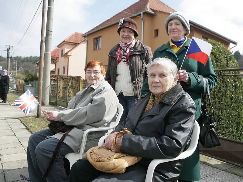 Princ Charles navštívil ekologickou vesnici Hostětín na Uherskobrodsku.