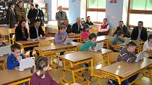 V pitínské základní skole ve čtvrtek 13. února slavnostně otevřeli digitální třídy. 