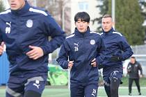 Jihokorejský fotbalista Kim Seung Bin přestoupil do Slovácka. 