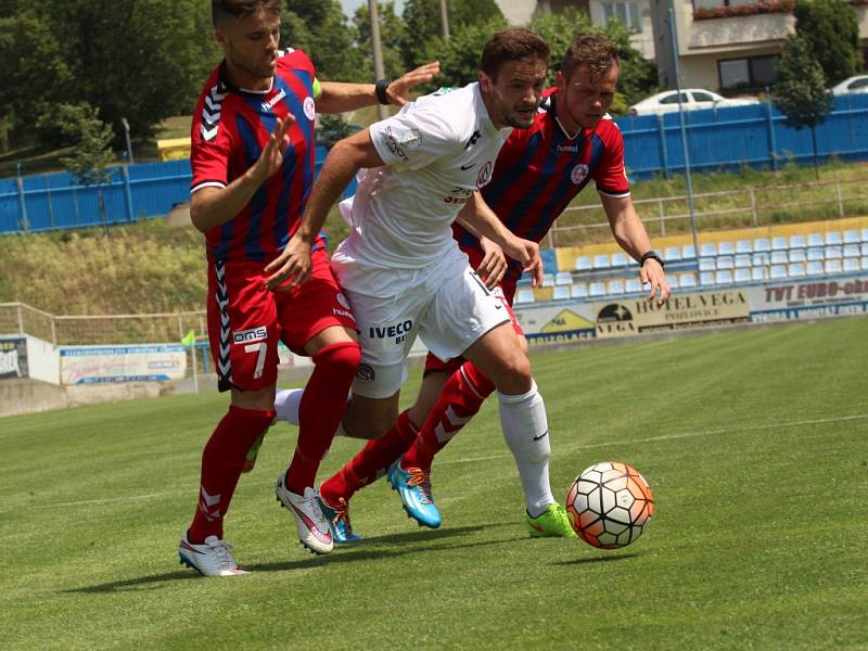 1. FC Slovácko - FK Senica 1:1 (1:1) přípravné utkání (Slovácko v bílém) 