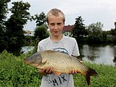 Padesát pět dětí ve věku do 15 let se zúčastnilo v sobotu od 7 do 13 hodin rybářských závodů v Kostelanech nad Moravou.