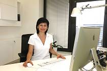Lékařka Eva Dokoupilová se věnuje revmatologii.