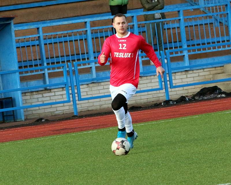 Fotbalista třetiligového Uherského Brodu Lukáš Jaroněk při zápase s dorostem Slovácka.