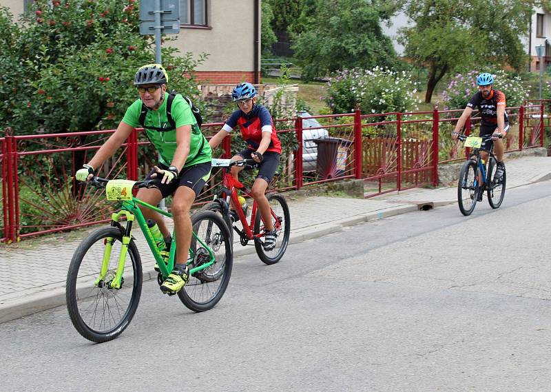 Na hřišti v Salaši měl start a cíl závod na 32 a 63 km s názvem Salašský drtikol.