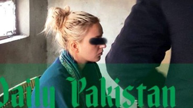 Tereza H. u soudu v pákistánském městě Láhaur.