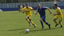 Fotbalisté Kunovice doma prohráli s Nivnicí 0:2. Hosty poprvé vedl nový hlavní trenér Pavel Barcuch.