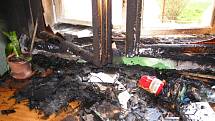 Požár dětského pokoje v rodinném domku se díky zásahu majitelů nerozšířil do celého domu.