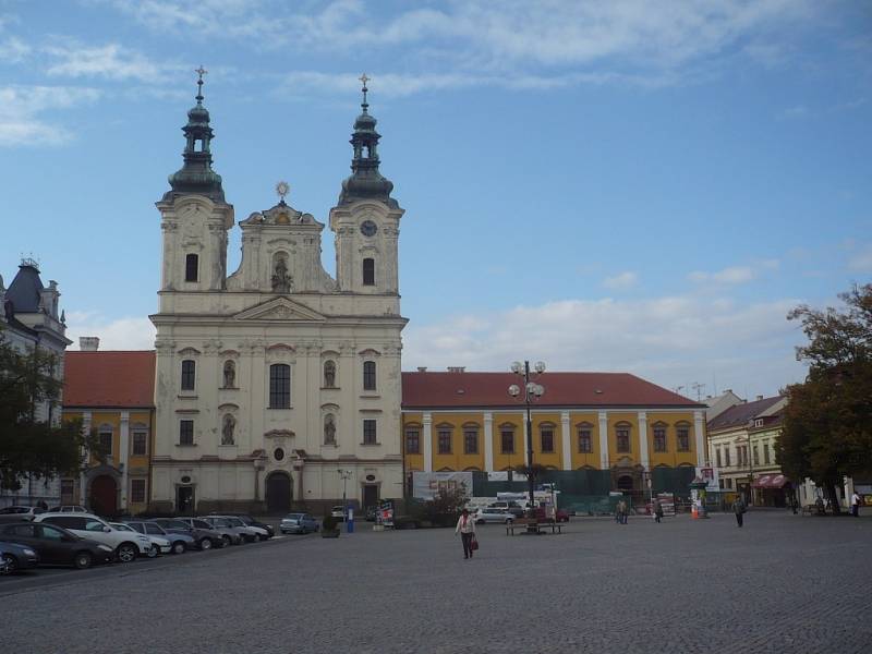 Pochůzkový prodej je zakázán také v městské památkové zóně, tedy v centru Uherského Hradiště, a přilehlém okolí.