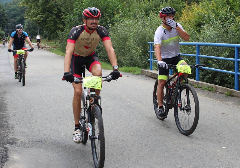 Na hřišti v Salaši měl start a cíl závod na 32 a 63 km s názvem Salašský drtikol.