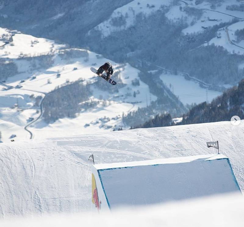 Snowboardistka Šárka Pančochová přemohla vleklé zdravotní problémy a dostává se do formy.